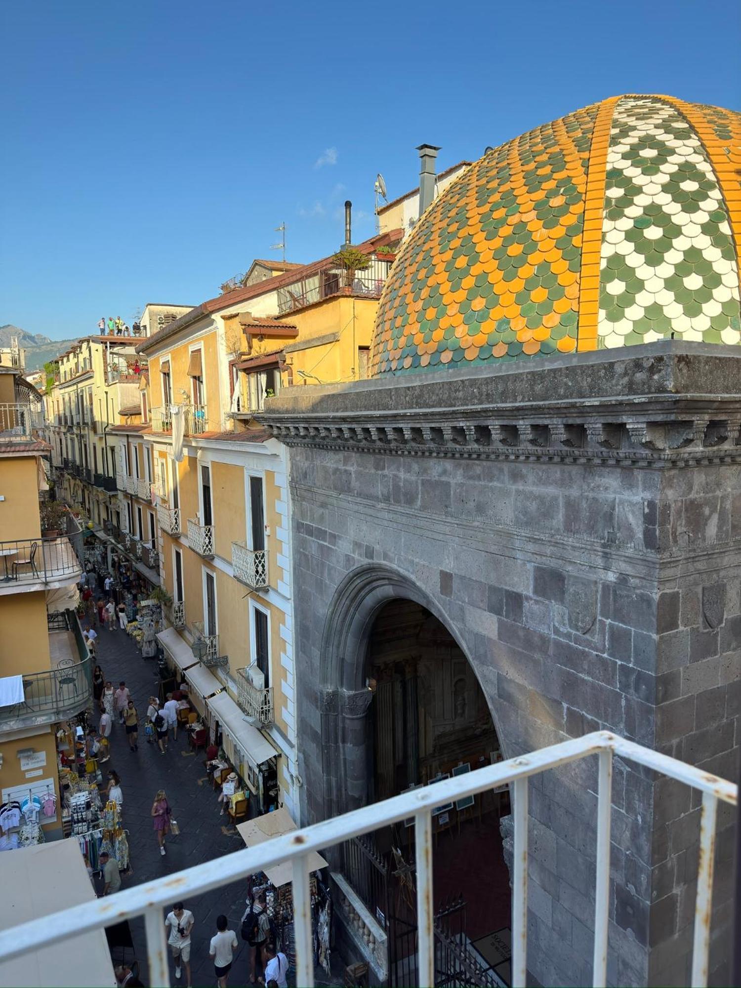 Palazzo Ammone - Sedil Dominova Apartment Sorrento Exterior photo